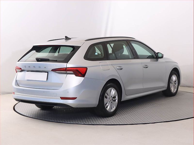 Škoda Octavia (2022) Ambition 2.0 TDI, digi klima - fotka 5 z 20