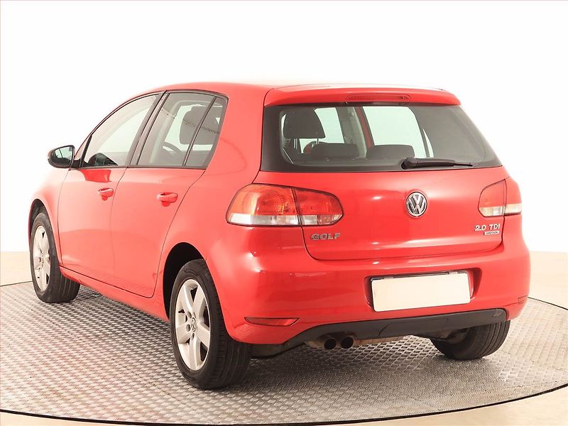Volkswagen Golf (2011) 2.0 TDI, 4X4, Tempomat - fotka 4 z 16