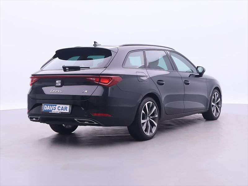 Seat Leon 2,0 TDI 110kW DSG FR CZ DPH - fotka 7 z 31