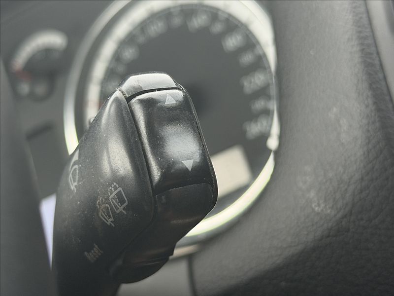 Volkswagen Golf 1,9 TDI 74kW - fotka 15 z 24