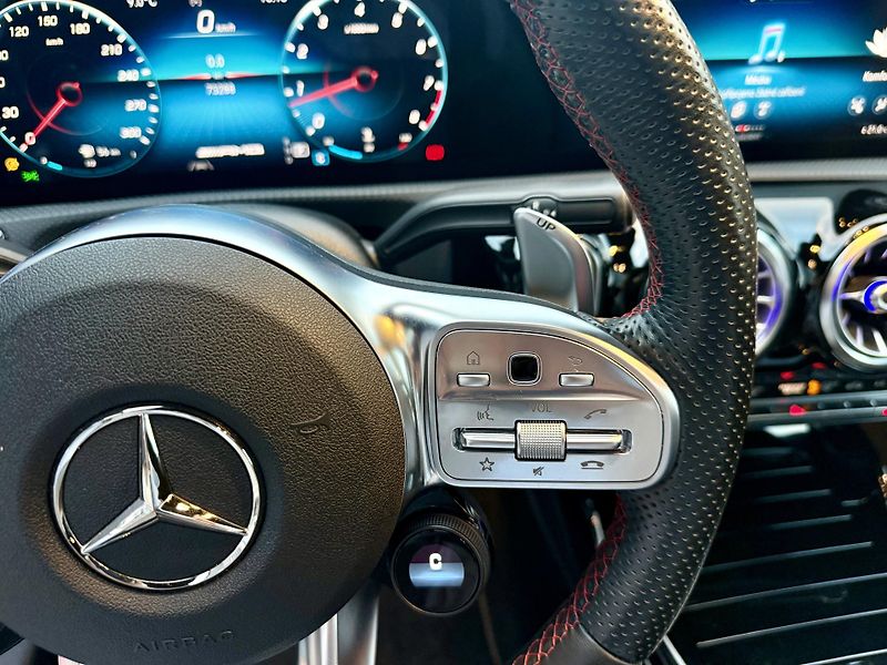 Mercedes-Benz CLA (2020) 45 4MATIC+ kupé - fotka 28 z 46