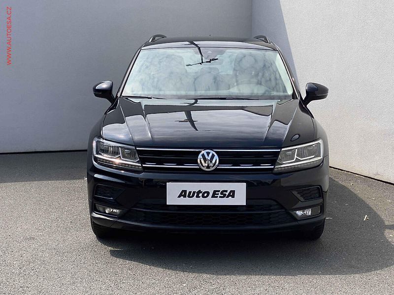 Volkswagen Tiguan (2018) 1.4 TSi, Trendline, LED, navi - fotka 2 z 17