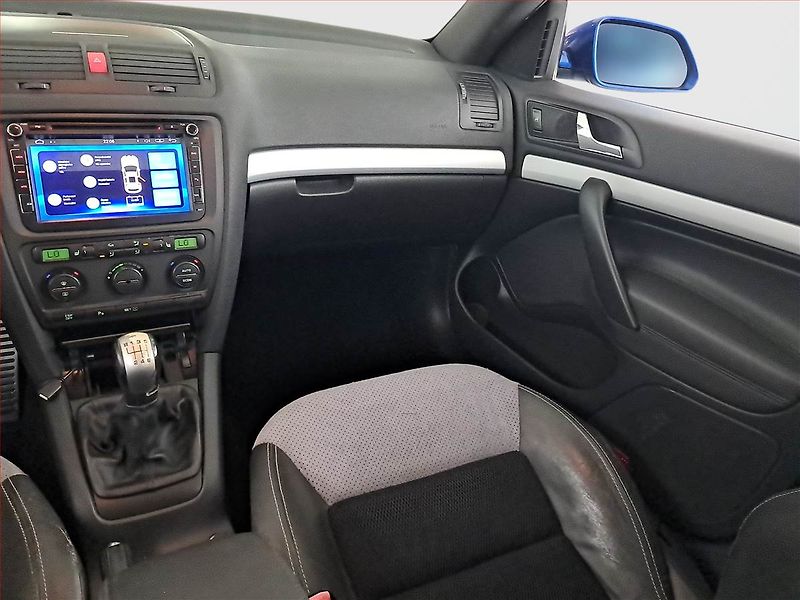 Škoda Octavia (2006) RS 2.0 TDI, po STK, Tažné - fotka 8 z 18