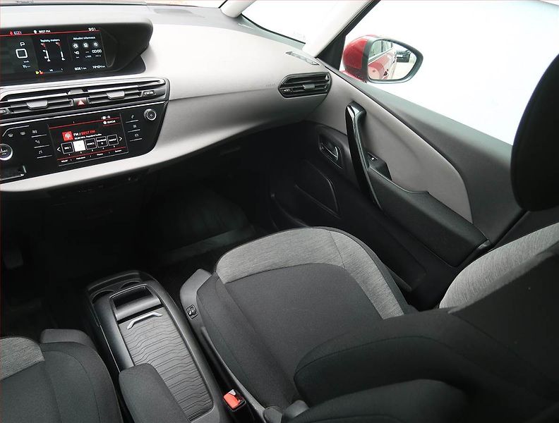 Citroën C4 SpaceTourer (2019) 1.6 PureTech, Automat - fotka 8 z 19