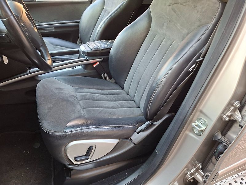 Mercedes-Benz Třídy M (2007) 320CDI 165kW 4MATIC - fotka 18 z 35