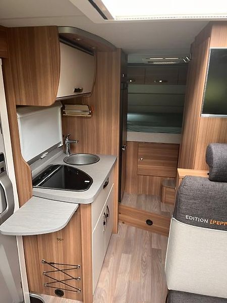 Weinsberg CaraCompact (2019) edice Pepper - fotka 14 z 23