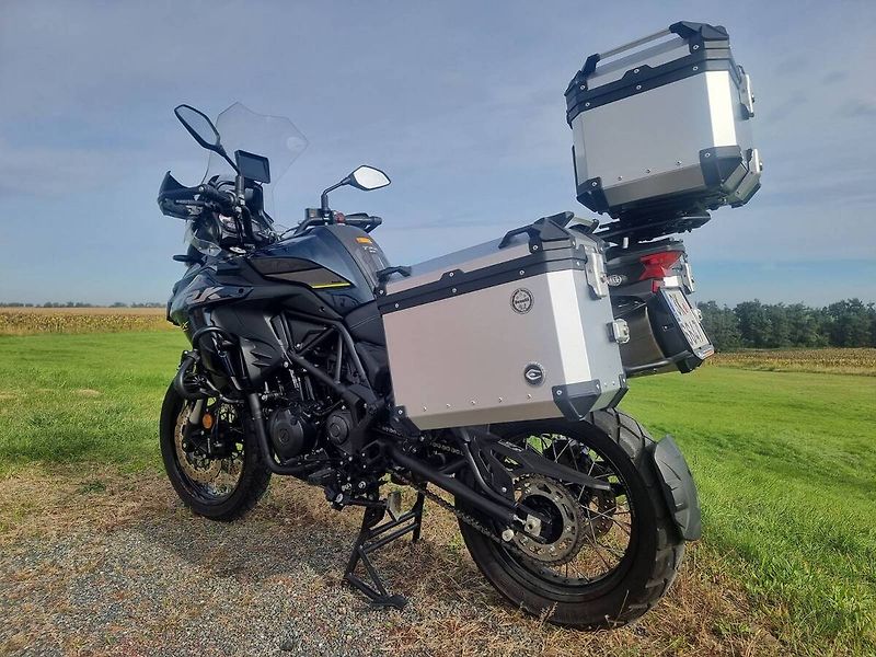 Benelli TRK 502 X (2023) - fotka 6 z 9
