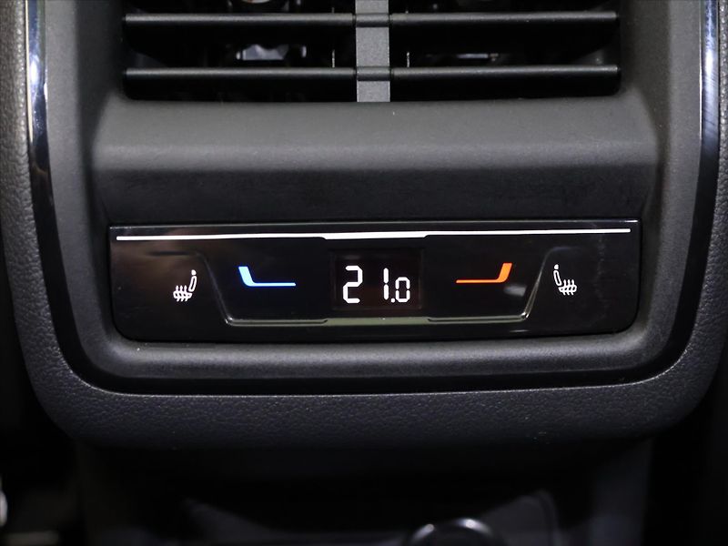 Škoda Kodiaq 2,0 TDI 142 kW Excl. 4x4 DSG D - fotka 31 z 40