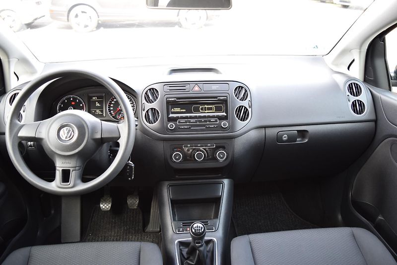 Volkswagen Golf Plus (2012) 1.2TSI 77kw TRENDLINE SENZORY  - fotka 18 z 48