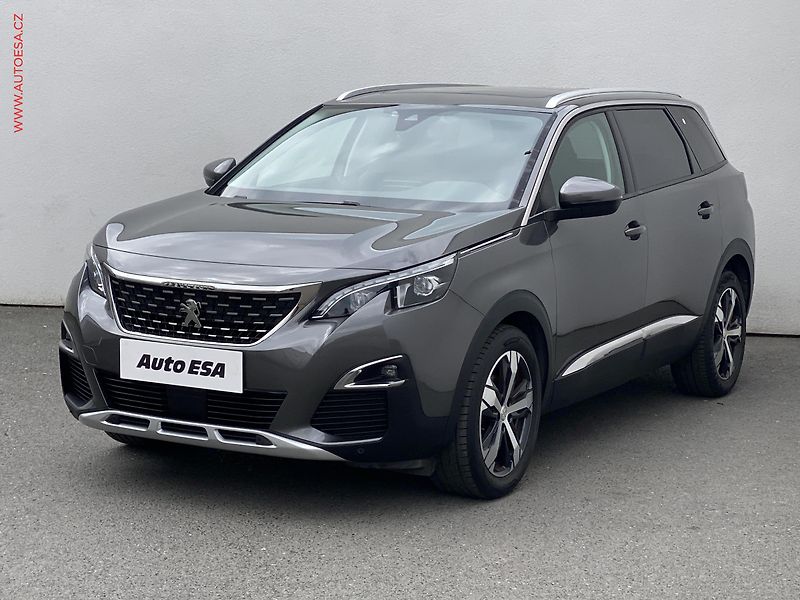 Peugeot 5008 (2017) 1.2 PT 7míst, Allure, LED - fotka 3 z 20