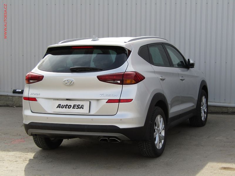 Hyundai Tucson (2018) 1.6CRDi, ČR, AC, navi, park - fotka 4 z 18