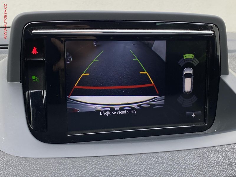 Renault Mégane (2014) 2.0 T, GT, navi, kamera - fotka 20 z 20