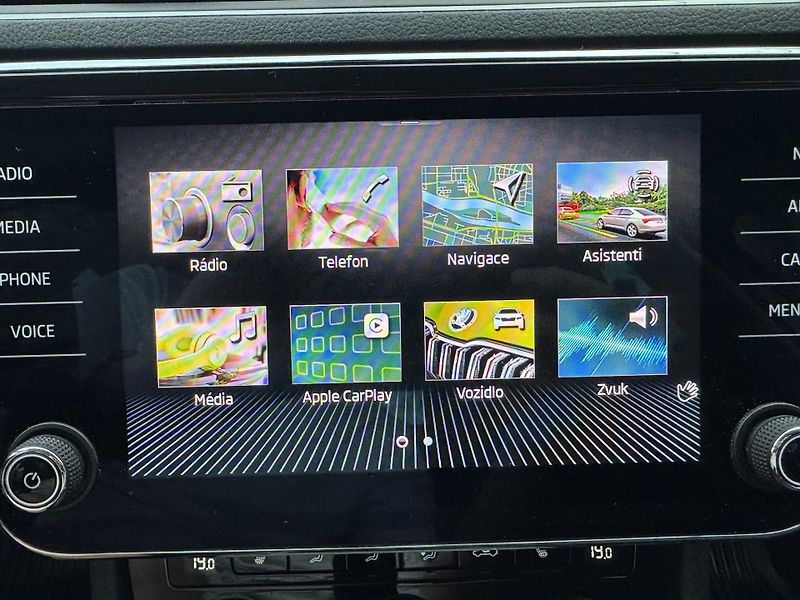 Škoda Superb (2021) 2.0TDI STYLE+ ACC NAVI LED ČR - fotka 13 z 27
