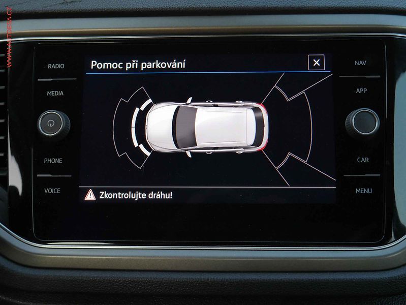 Volkswagen T-Roc (2021) 1.5 TSi, Comfortline, LED - fotka 12 z 18