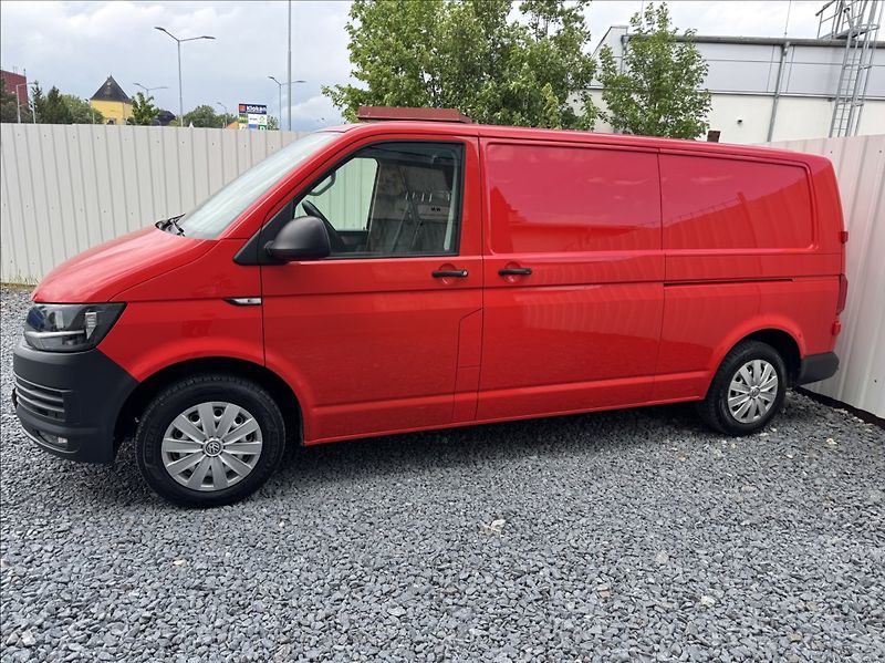 Volkswagen Transporter 2,0 TDI DSG LONG DPH 1.maj. ČR - fotka 3 z 50