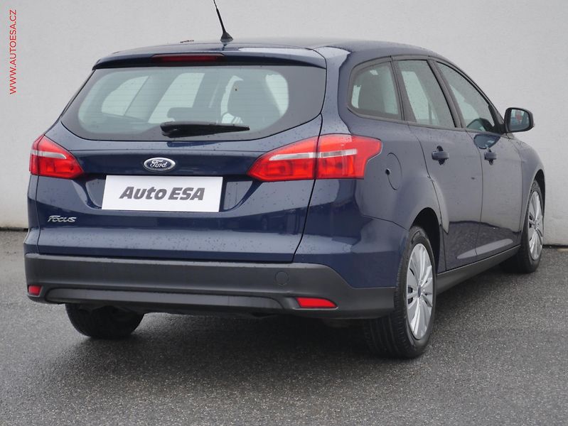 Ford Focus (2016) 1.5TDCi, ČR, AC, navi - fotka 4 z 18