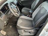 Volkswagen Tiguan (2022) R-LINE 2.0TSI 140kW 4x4 TAŽNÉ  - náhled 7