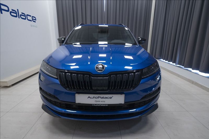 Škoda Karoq 2,0 TDI DSG 4x4 SPORTLINE ČR - fotka 2 z 41