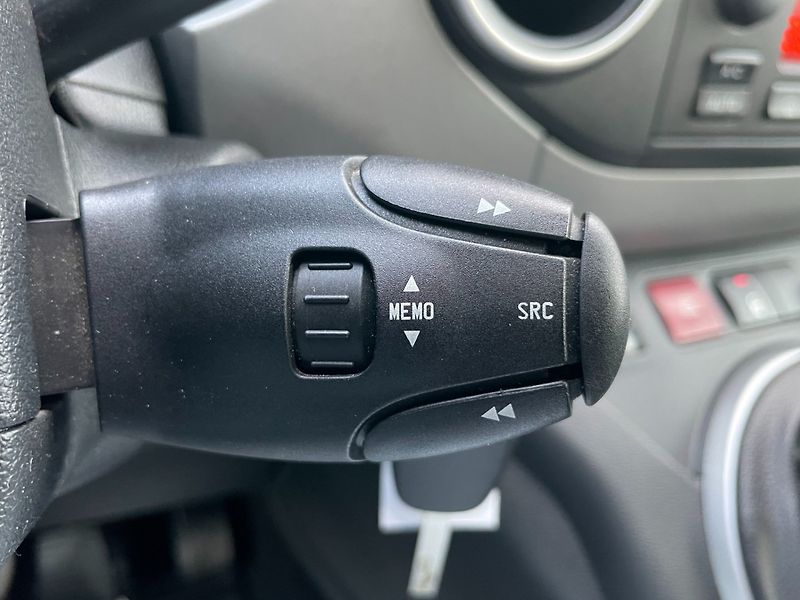 Citroën Berlingo (2017) XTR 1.6HDi 88kW ČR! 1.maj.! - fotka 23 z 26