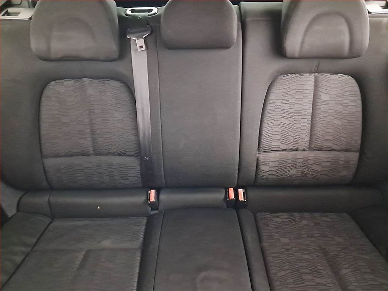 Peugeot 407 (2009) 1.6 HDi, po STK, Tažné - fotka 10 z 17
