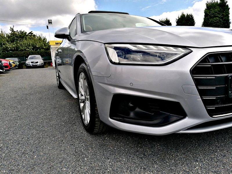 Audi A4 (2022) 2.0 35 TDi 120 kW,Pano,Kůže - fotka 34 z 35