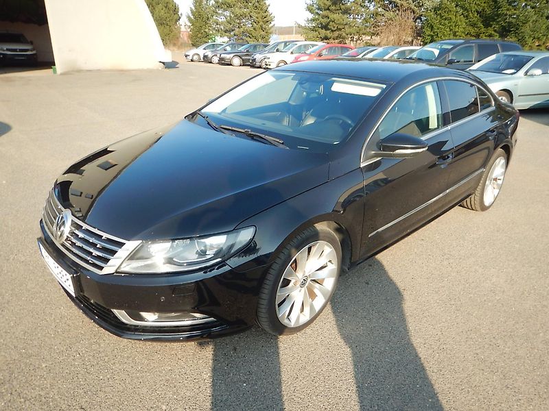 Volkswagen CC 2.0 TDI, DIGIKLIMA, TAŽNÉ - fotka 2 z 24
