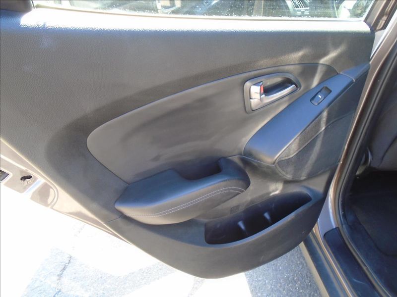 Hyundai ix35 1,6   1.6 BENZIN-99KW - fotka 12 z 25