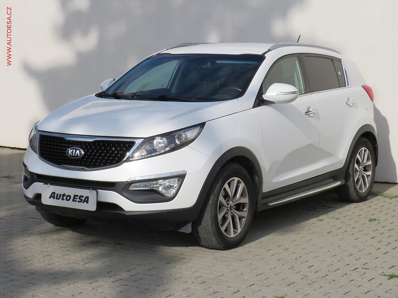Kia Sportage (2014) 1.6GDi, 2.maj,ČR, AC - fotka 3 z 22