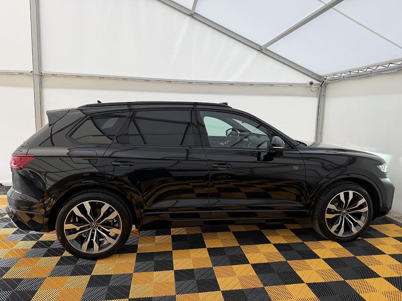Volkswagen Touareg 3.0Tdi*210kw*1-MAJ*DPH*R-Line* - fotka 7 z 49