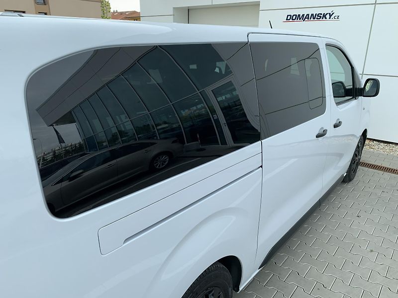 Toyota ProAce Verso SHUTTLE 2.0 D-4D L2 106kW MAN6 - fotka 23 z 24