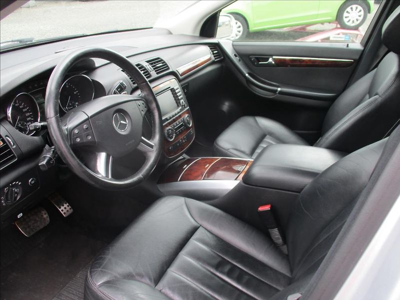 Mercedes-Benz Třídy R 3,0 320CDI, AMG, 4MATIC, DPH, - fotka 18 z 49