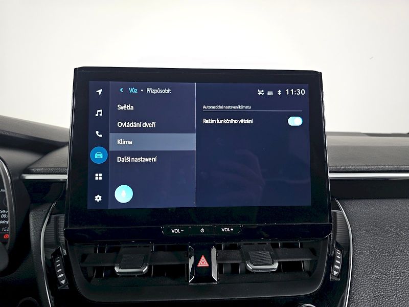 Toyota Corolla (2025) TS 1.8HEV 140k GR SPORT - fotka 14 z 32