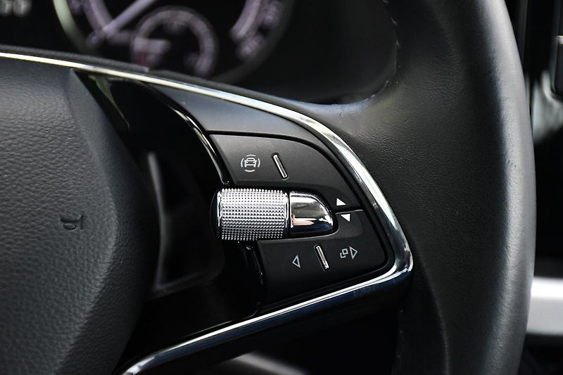 Škoda Scala 1.5TSi ČR 1M - fotka 24 z 37