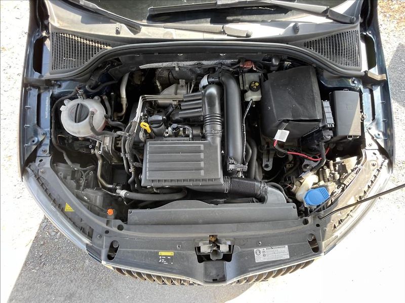 Škoda Octavia 1,2 TSi 77kW  Senzory,Tempomat - fotka 45 z 49