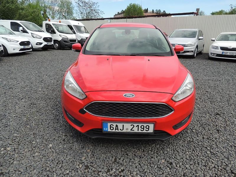 Ford Focus (2017) 1.5TDCi,70kw,výbava,ČR,1maj. - fotka 2 z 43