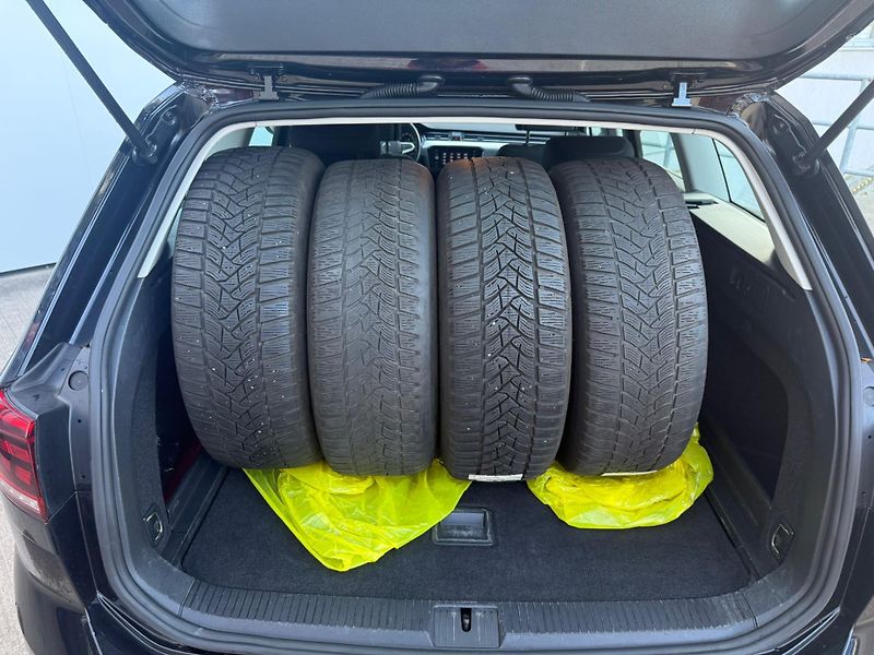 Volkswagen Passat Business 2.0 TDI 110 kW DSG Va - fotka 21 z 22