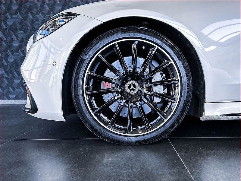 Mercedes-Benz Třídy S (2022) S 400 d 4MATIC - fotka 11 z 28