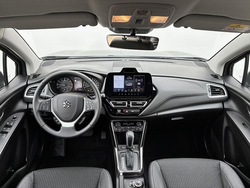 Suzuki S-Cross 1.4 BoosterJet 6AT 4x4 Eleganc - fotka 5 z 21