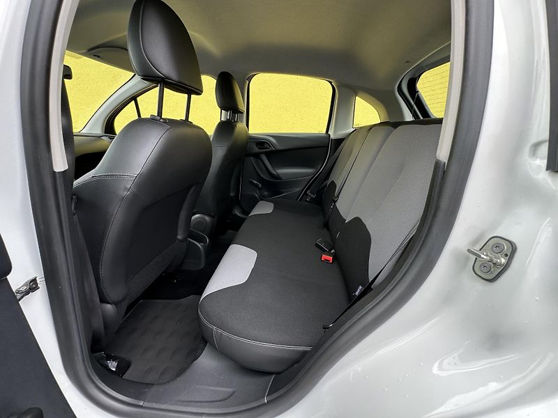 Citroën C3 (2014) 1.0 / 50kW *KLIMA* 1.Maj.  - fotka 23 z 31