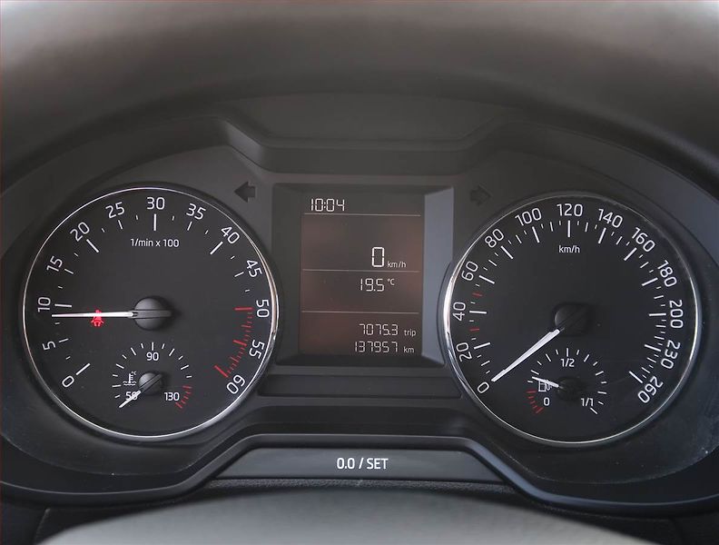 Škoda Octavia (2015) 1.6 TDI - fotka 11 z 15