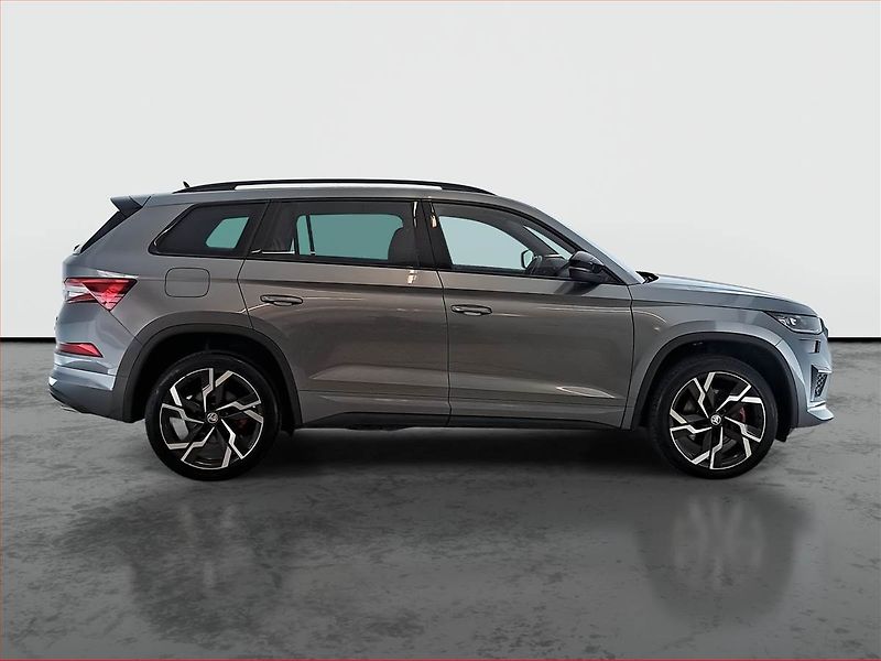 Škoda Kodiaq (2022) RS 2.0 TSI - fotka 6 z 20
