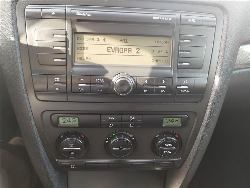 Škoda Octavia 1,9 TDi 77KW BEZ DPF 4X4 ČR - fotka 12 z 18