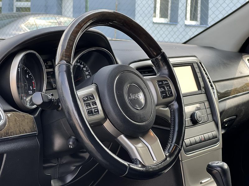Jeep Grand Cherokee 3.0CRD OVERLAND KŮŽE odp.DPH - fotka 17 z 54