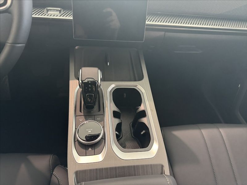 Jaecoo 7 (2026) 1,6 TGDi LUXURY FWD - fotka 13 z 17