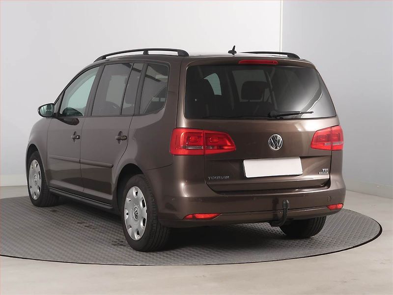 Volkswagen Touran (2011) 1.6 TDI, Tempomat - fotka 4 z 15