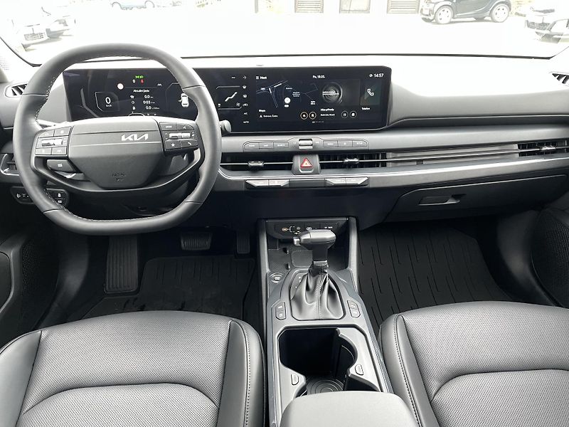 Kia K4 Sportswagon (2026) 1,6 T-GDi 7DCT TOP 110 kW - fotka 11 z 29