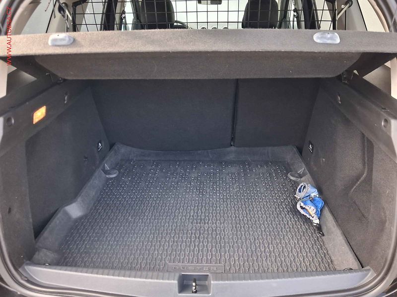 Dacia Duster (2019) 1.6 SCe, Prestige, TZ, kamera - fotka 7 z 17