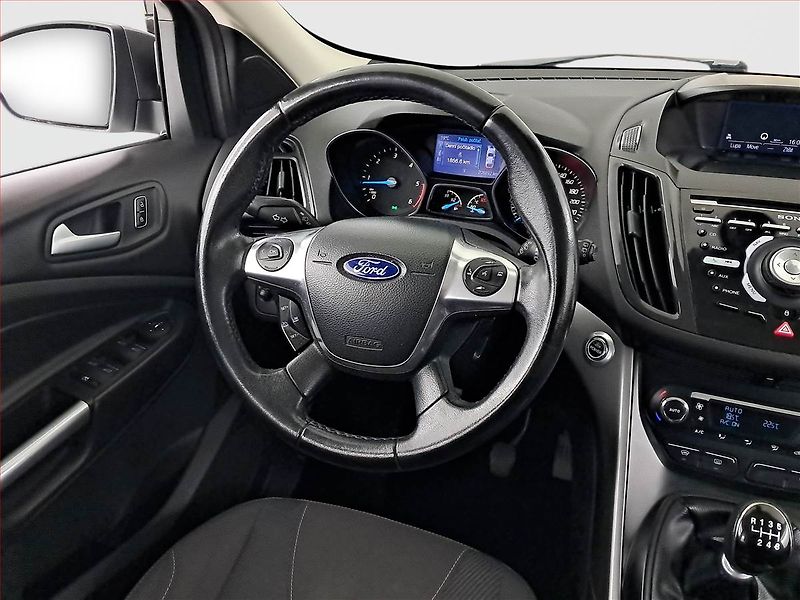 Ford Kuga (2013) 2.0 TDCi, Tempomat - fotka 7 z 18