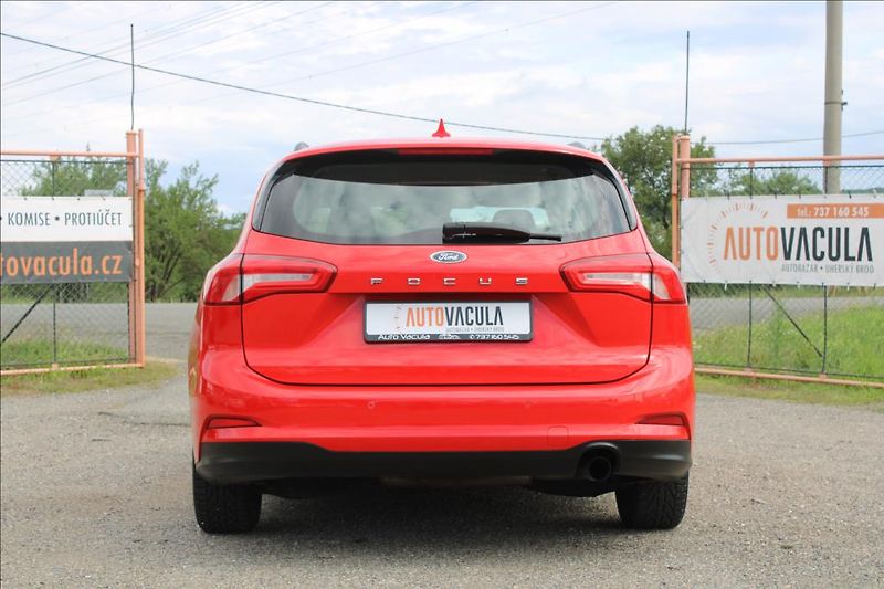 Ford Focus 1,5 TDCi  SERVISKA, ČR - fotka 6 z 29