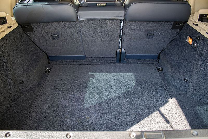 Land Rover Range Rover - fotka 31 z 32